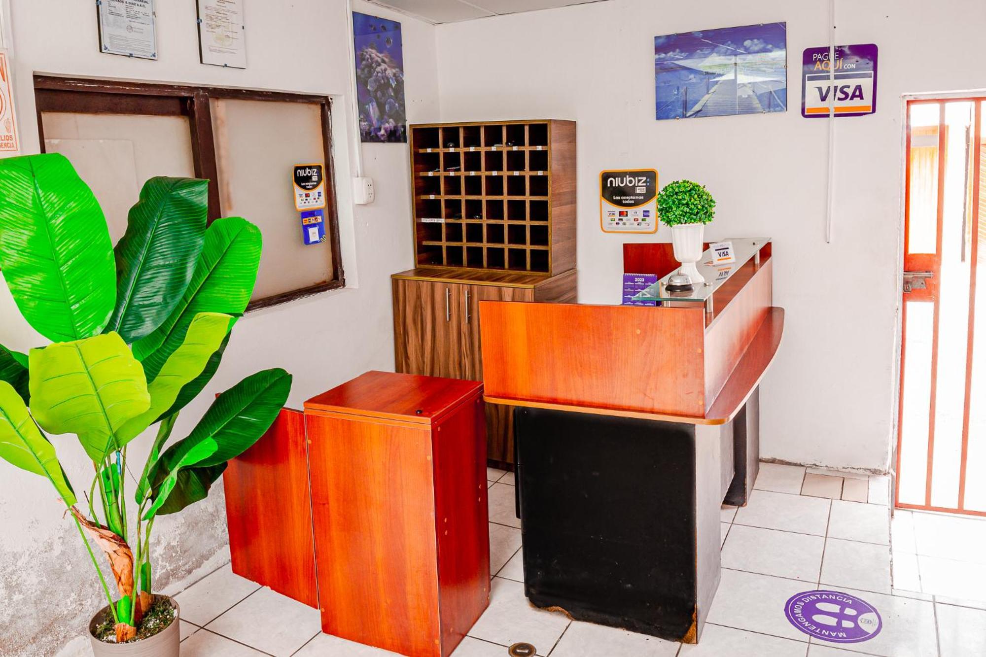 Hospedaje Alexito Mollendo Bagian luar foto