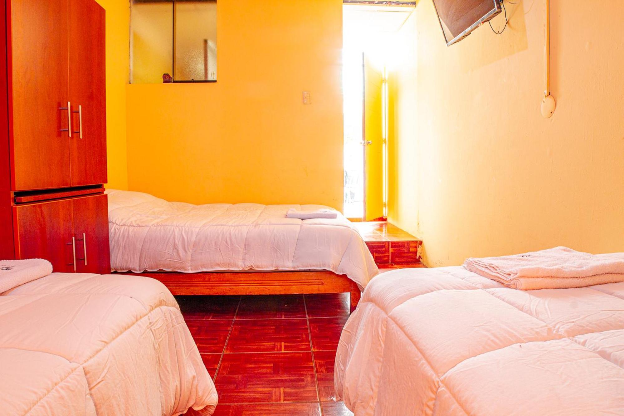 Hospedaje Alexito Mollendo Bagian luar foto